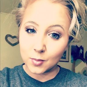 Meet your Posher, Heather